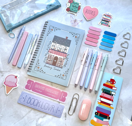 THE READING CLUB Box